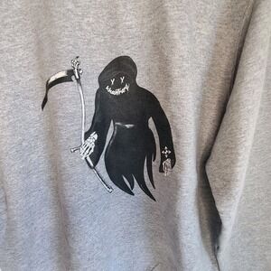 Champion Unisex S Grim Reaper Khantrary x Never Lost Graphic Crewneck Sweatshirt